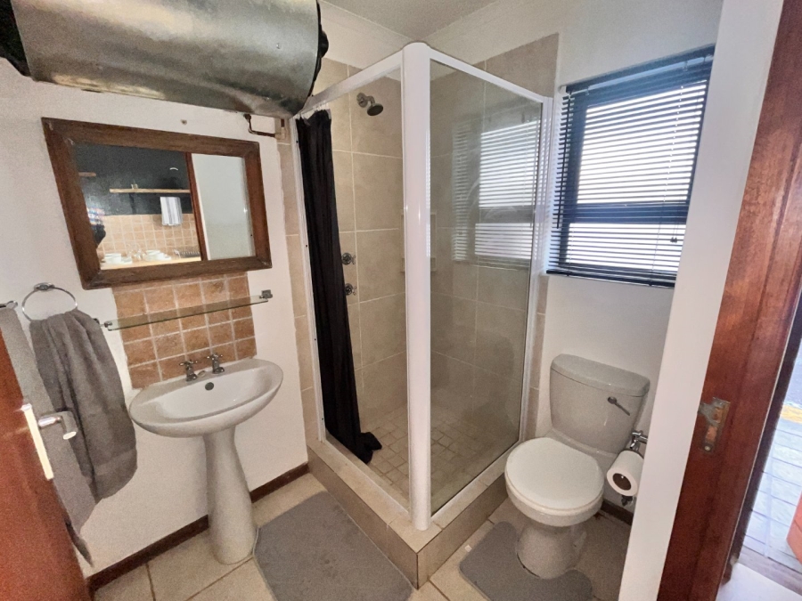 To Let 1 Bedroom Property for Rent in Ferreira Town Eastern Cape